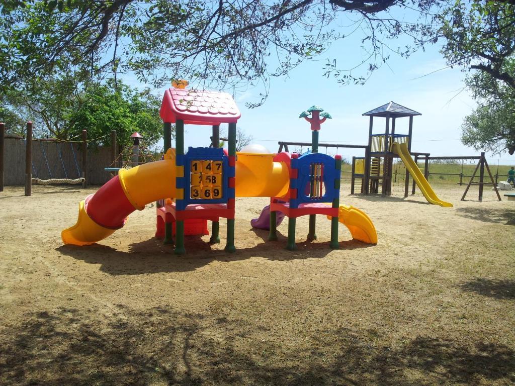 Holiday Center Valdor คาวัลลิโน-เตรปอร์ติ ภายนอก รูปภาพ